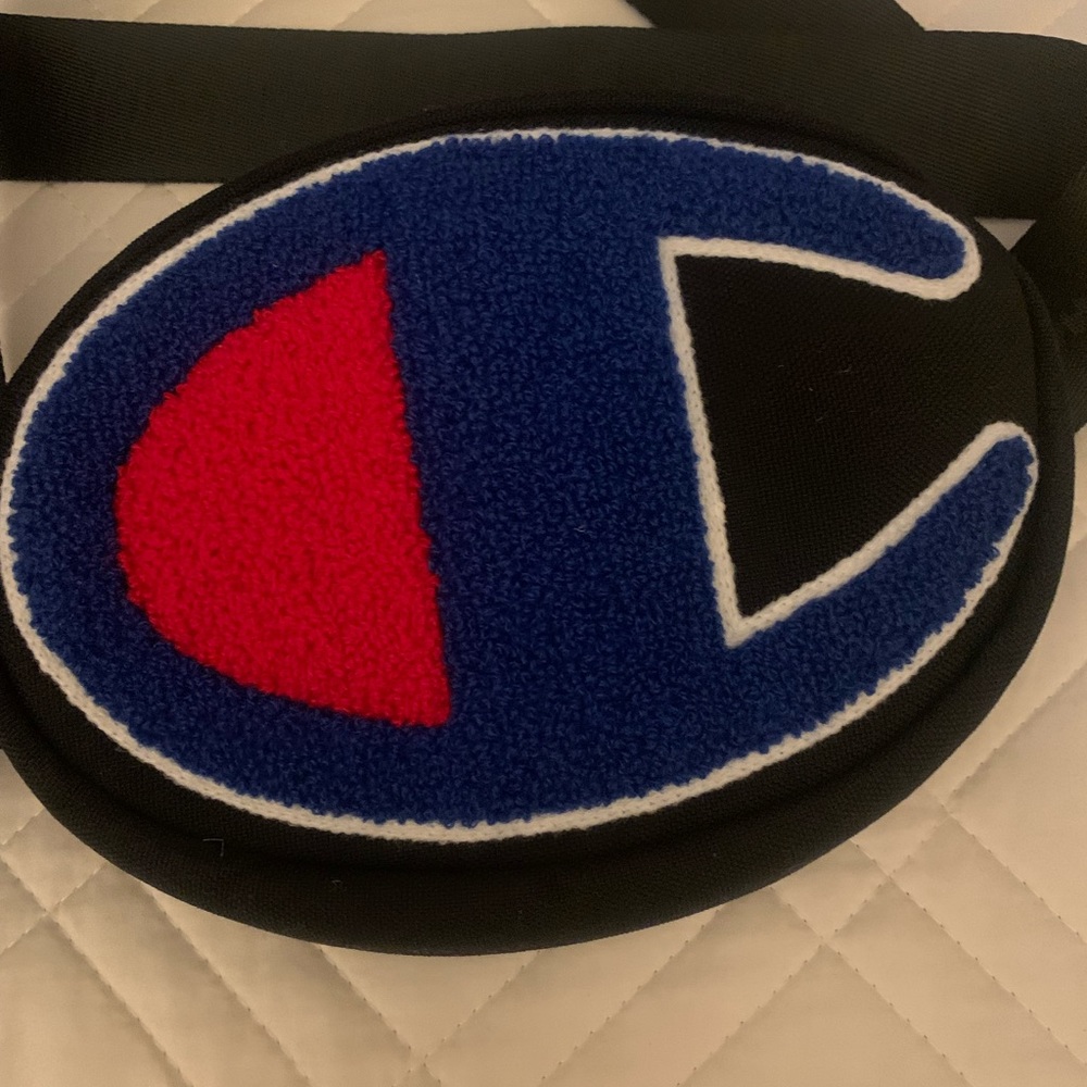 Champion Fanny Pack